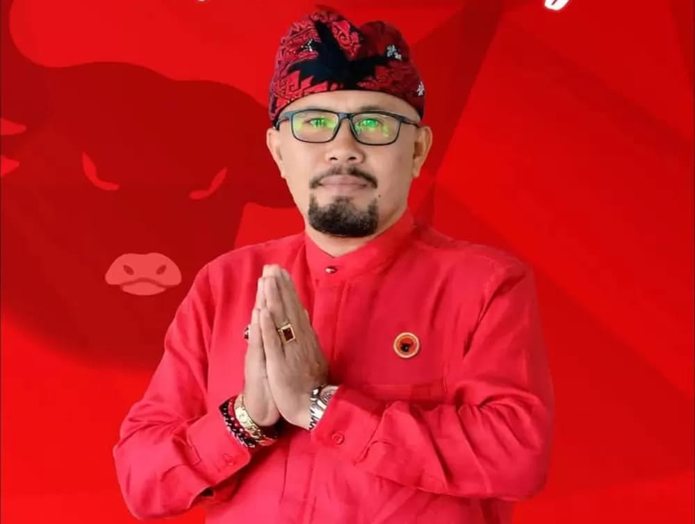 Oka Antara Tegas Kritik Himbauan Penjor PLN: “Kalau Berbahaya, Kabel yang Diatur Bukan Penjor”