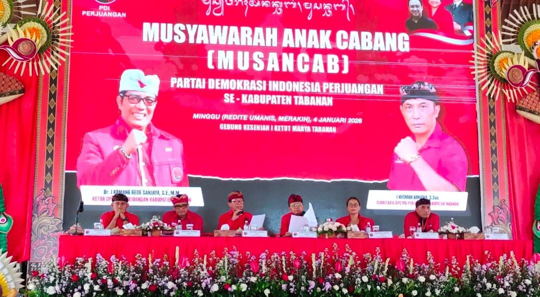 Musancab PDI Perjuangan Tabanan Kukuhkan 10 PAC, Koster Tekankan Peran Generasi Muda