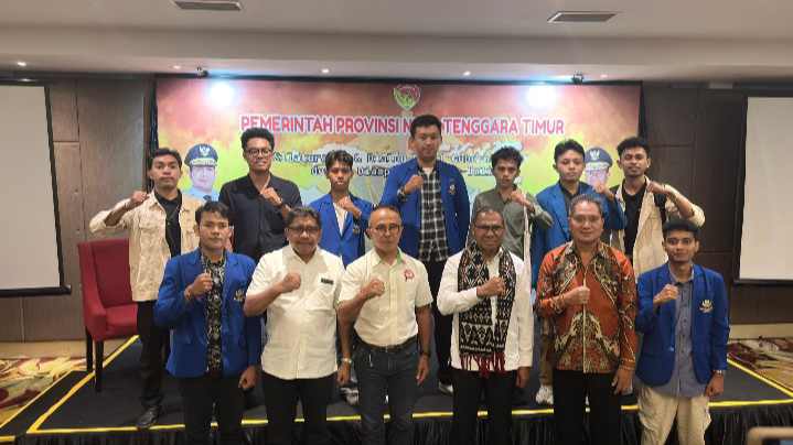 πππ Universitas Warmadewa Terpilih Menyampaikan Keresahan Mahasiswa NTT kepada Wakil Gubernur NTT.