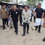 Aksi Kolektif Bali Bersih Sampah di Jimbaran, Menteri LH dan Gubernur Koster Serukan Wajib Pilah Sampah dari Sumber