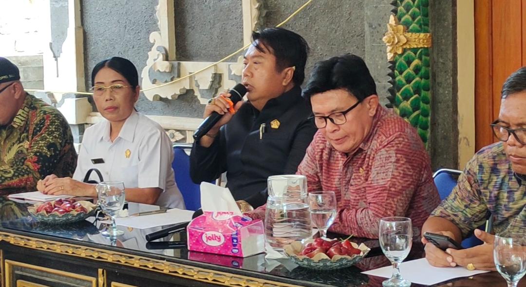 I Wayan Bawa Soroti Tukar Guling Mangrove: “Ini Janggal, Harus Diusut Tuntas!