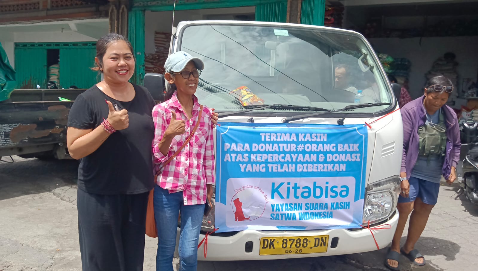 Yayasan Suara Kasih Satwa Indonesia dan KitaBisa.com Salurkan Bantuan Pakan Buat 213 Anjing di Shelter One Kurnia Singaraja