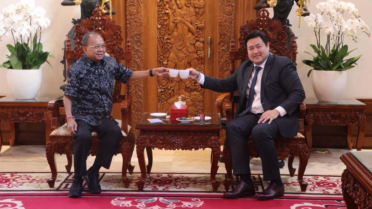 Belajar ke Bali, Gubernur Siquijor Filipina Terima Beragam Masukan Penting dari Gubernur Wayan Koster