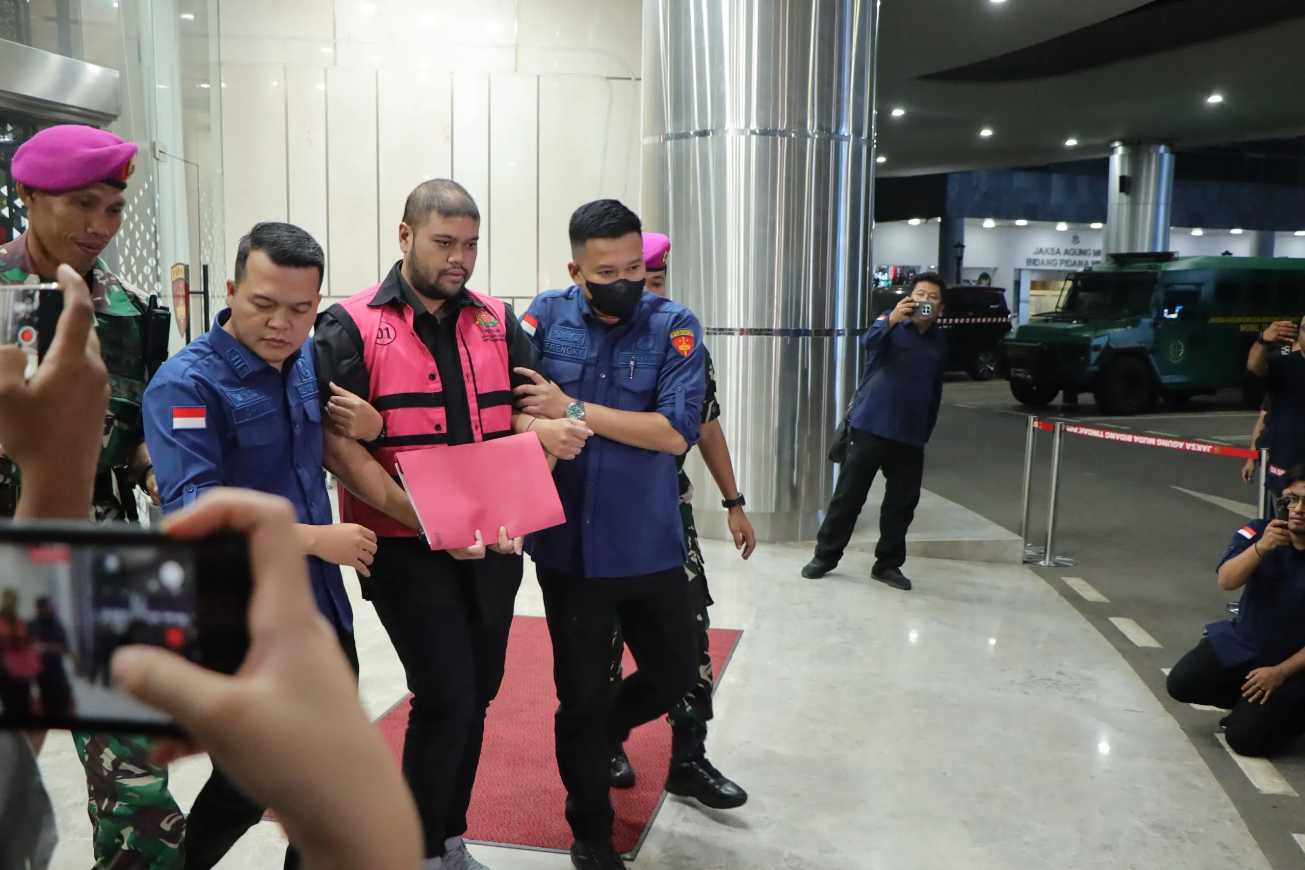 GHS Ditahan, Diduga Atur Titik Dapur SPPG dan Beri Uang ke Pimpinan BGN