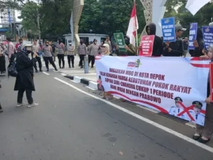 Dari Bubarkan MBG hingga Batasi Komisi Ojol: Inilah Tuntutan Warga Depok ​