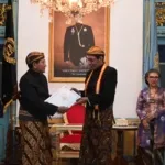 Bawazier, Pembina Generasi Muda Bela Negara (GMBN) mendapat gelar KRAT-Husodonegoro dari Kesunanan Surakarta