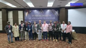 Sinergi PT Kristalin Ekalestari dan Warga Desa Nifasi Fokus pada Pendidikan hingga Bedah Rumah