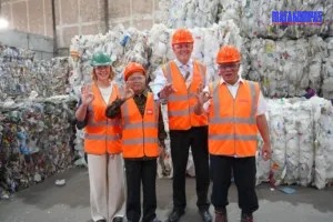 Kunjungi BIFFA hingga Bahas Transportasi Masa Depan Bersama PwC dan Transport for London, Gubernur Koster Dorong Bali Jadi Percontohan Pengelolaan Sampah dan Mobilitas Hijau
