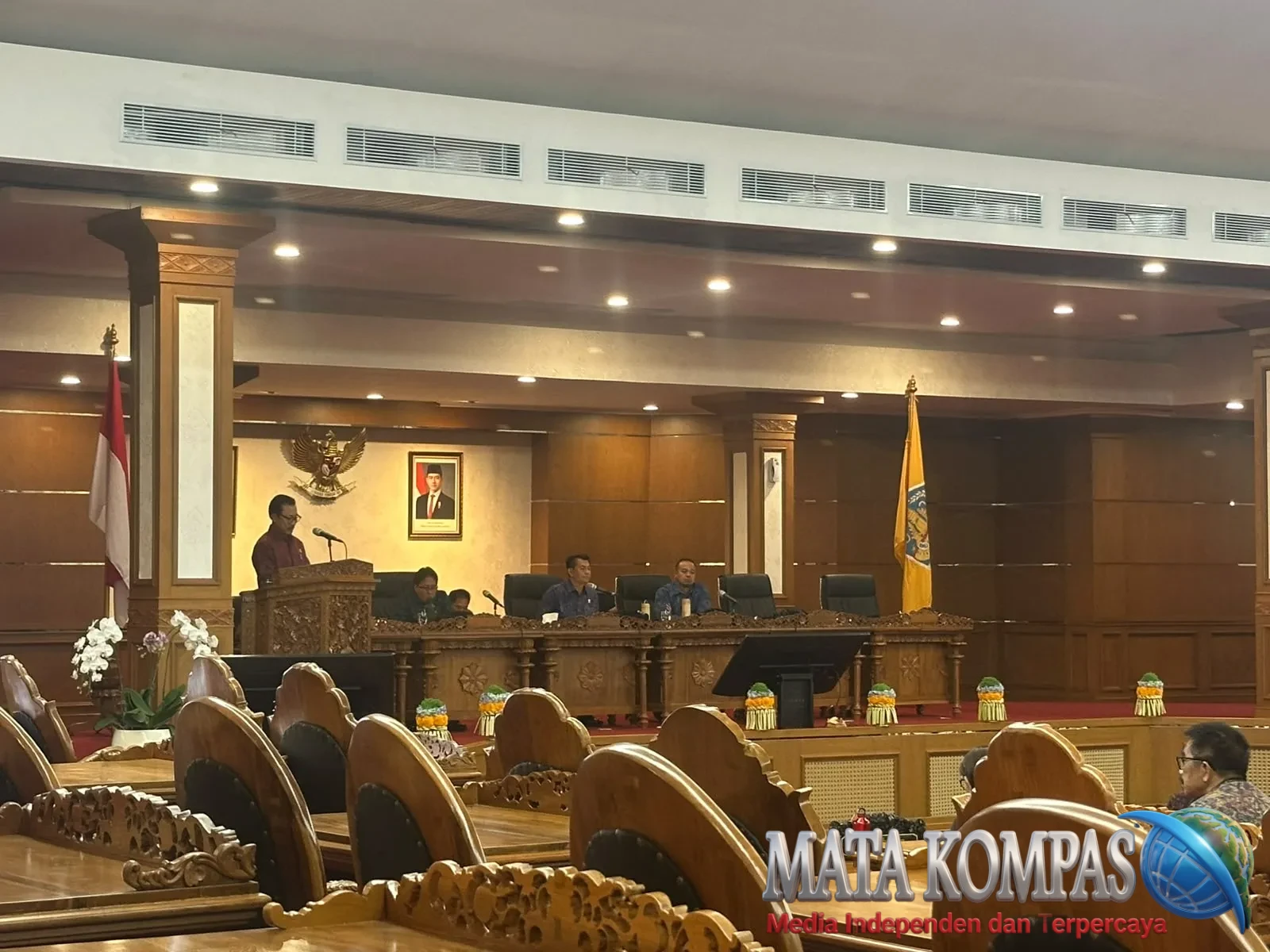 Ketua Fraksi Golkar DPRD Bali Agung Bagus Tri Candra Arka Soroti SILPA, PWA hingga Moratorium Bali Selatan, Pandangan Umum Dibacakan I Wayan Gunawan