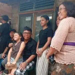 Tangis di Rumah Duka Korban Dugaan Pencurian Ayam, Gede Harja Astawa Desak Polisi Usut Tuntas dan Minta Negara Lindungi Anak-anak Korban