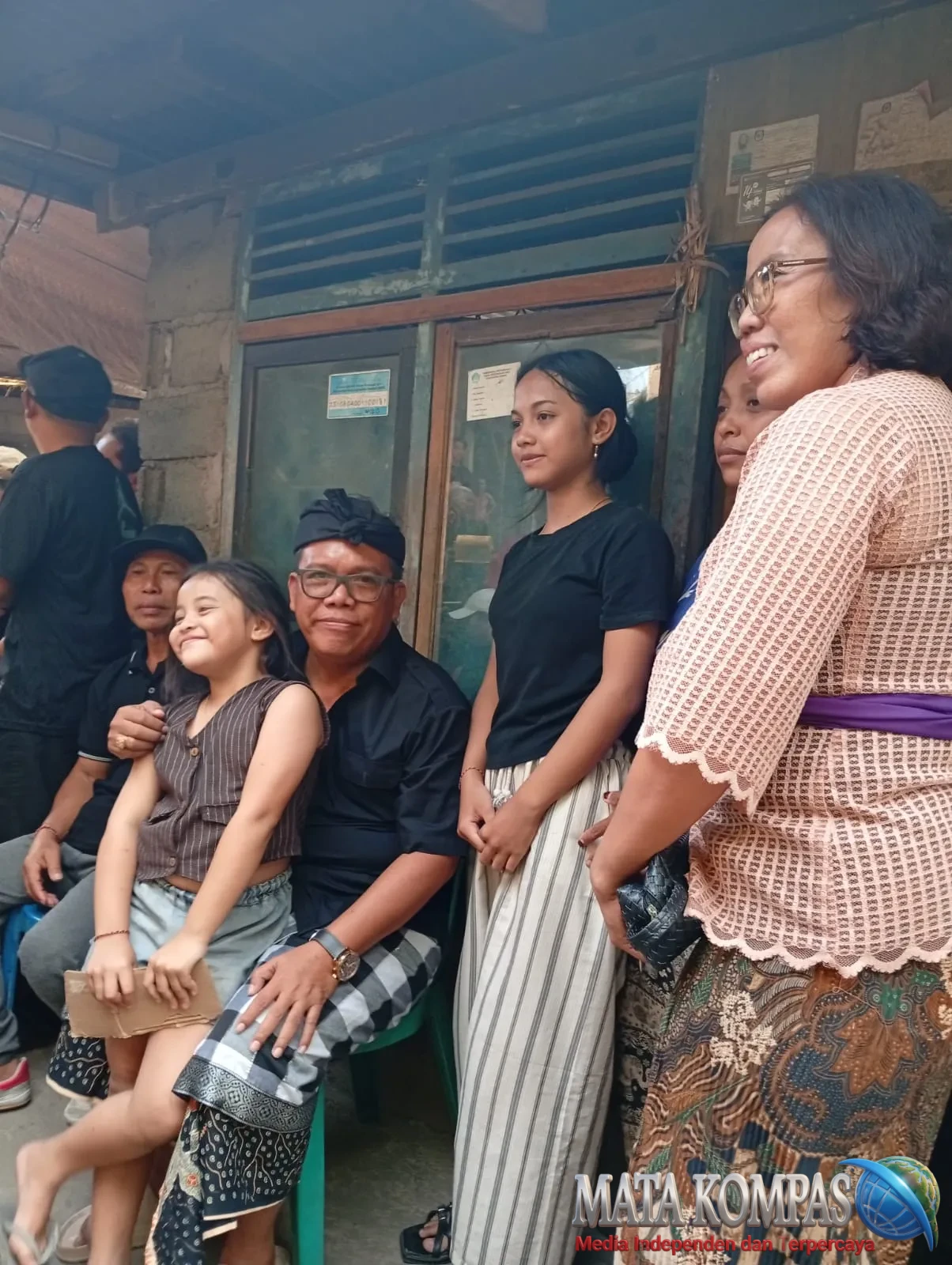 Tangis di Rumah Duka Korban Dugaan Pencurian Ayam, Gede Harja Astawa Desak Polisi Usut Tuntas dan Minta Negara Lindungi Anak-anak Korban