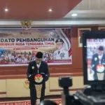 Johni Asadoma: Generasi Muda NTT Harus Siap Kerja, Berwirausaha dan Bangun Daerah