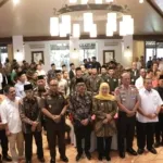 Jaga Persatuan di Ruang Fisik dan Digital, Forkopimda Jatim Teken Pakta Kesepahaman