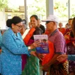 Aksi Sosial Bergerak dan Berbagi Hadir di Buleleng, Putri Koster Ajak Masyarakat Dukung Pembangunan, Ketahanan Pangan, dan Kepedulian Sosial