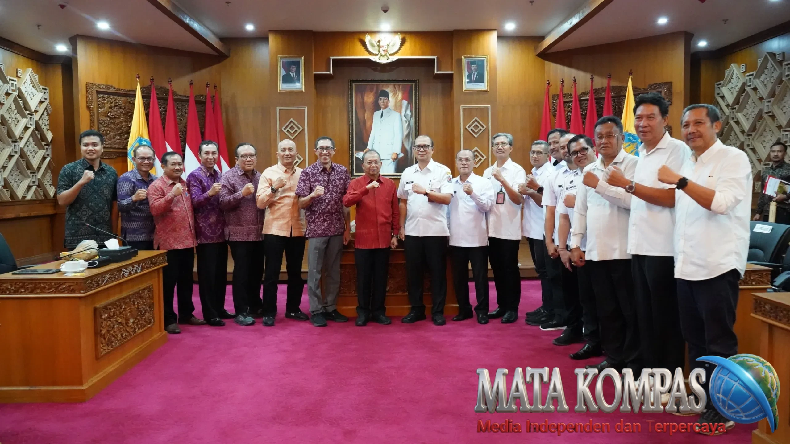 Tingkatkan Kualitas Pariwisata Berkelanjutan, Gubernur Koster Gencarkan 5 Kawasan di Bali Rendah Emisi