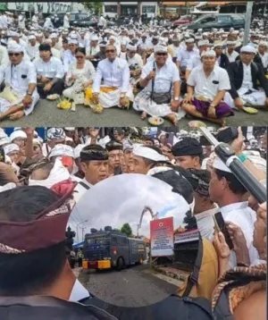 Ketegangan Sempat Mewarnai Persembahyangan Tangkas Kori Agung, Dialog Tokoh Adat Redam Suasana