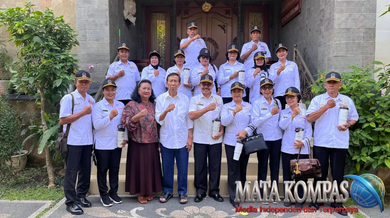 25 Tahun Mengabdi di Polri, Mangku Pastika Bernostalgia Saat Disambangi PEPABRI Bali