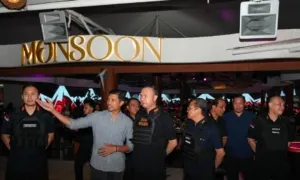 Dirjen Imigrasi Turun Langsung Pimpin Operasi Dharma Dewata, Lima WNA Terindikasi Overstay Diamankan di Canggu