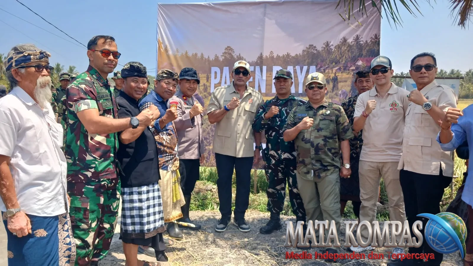 Di Tengah Ancaman Alih Fungsi Lahan, De Gadjah Dorong Pertanian Organik Selamatkan Sawah Bali