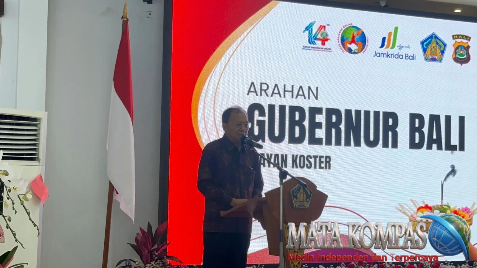 HUT ke-14 IWO Nasional dan 1 Tahun IWO Bali, Gubernur Koster Tegaskan Pers Online Pengawal Masa Depan Pulau Dewata