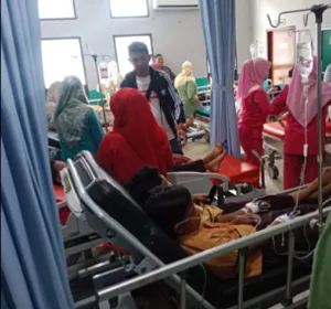 MBG Yang Di Bagikan Di SLBN Kota Dumai Didapati Basi Apakah Ada Kaitannya Dengan Siswa SDN Buluh Kasab Yang Diduga Keracunan