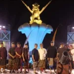 Buka Bulfest 2026 di Praja Mandala Singa Ambara Raja, Gubernur Koster Serahkan Penghargaan Kepada Tiga Maestro Tari Buleleng.