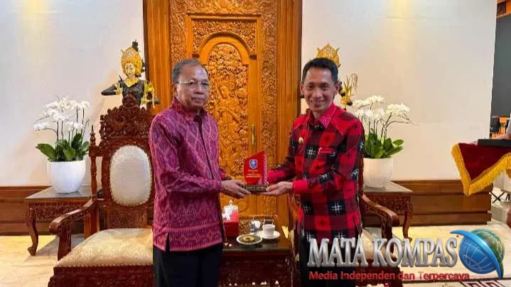 Belajar dari Bali, Bupati Wakatobi Tertarik Kembangkan Produk Lokal.