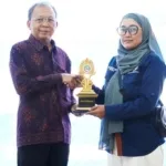 HUT ke-14 IWO Indonesia dan HUT ke-1 IWO Bali, Koster Tegaskan Pers Online Harus Kritis, Objektif dan Berpihak Pada Kepentingan Publik.