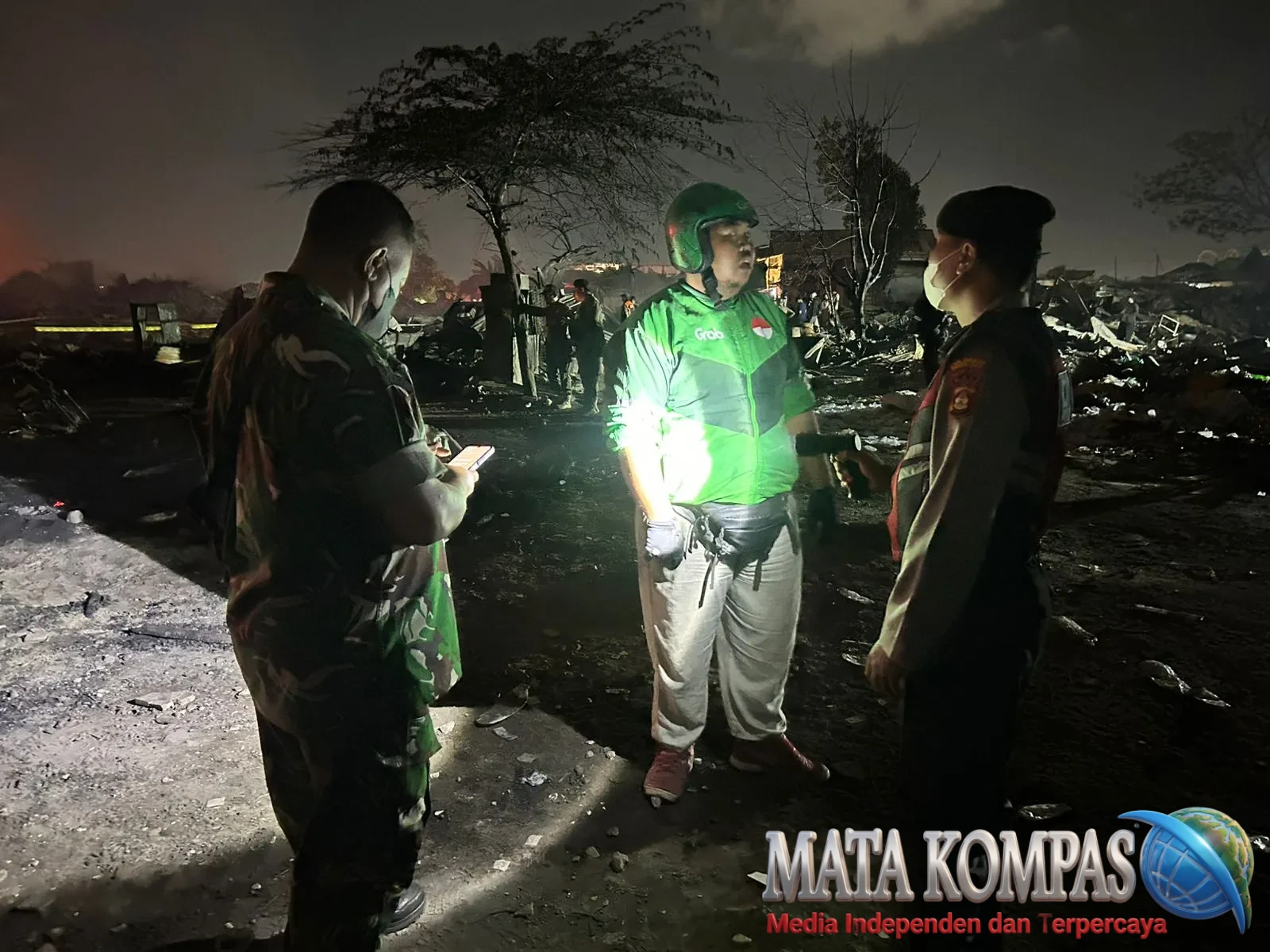 Kebakaran Melanda Gang Jatayu Denpasar, Polisi Imbau Warga Menjauh dari Lokasi