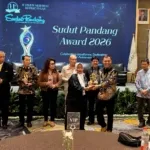11 Tahun Sudut Pandang, Prof OC Kaligis Dianugerahi Lifetime Achievement