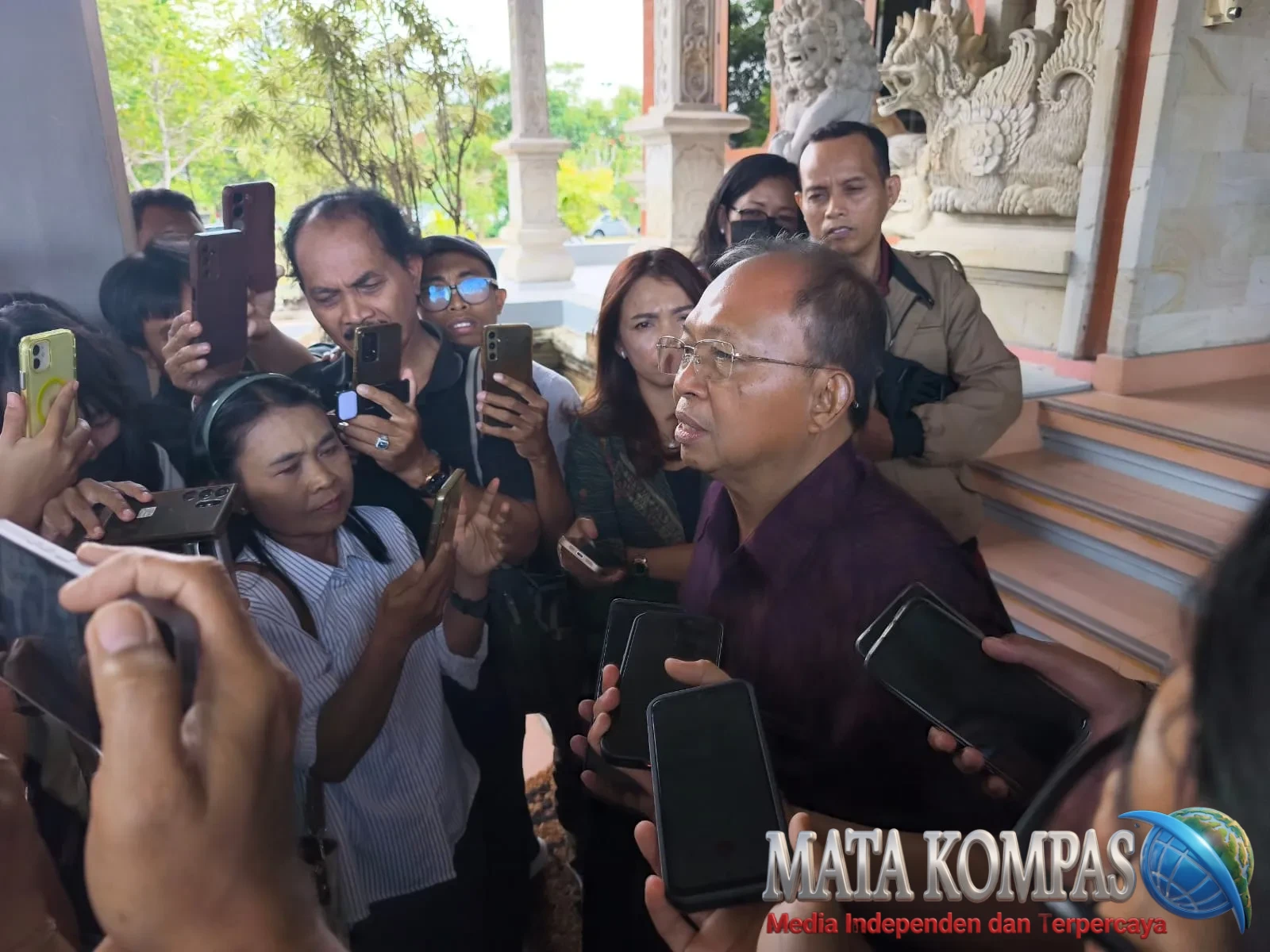 Koster Tegaskan Pemprov Bali Banding Putusan PTUN soal Lift Kaca Pantai Kelingking