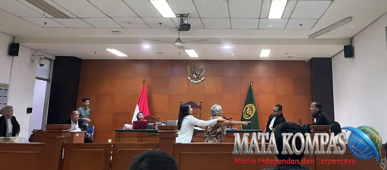 Tangis Ibu Korban Pecah di Sidang Kasus Pembunuhan Alfin Maksalmina Windian