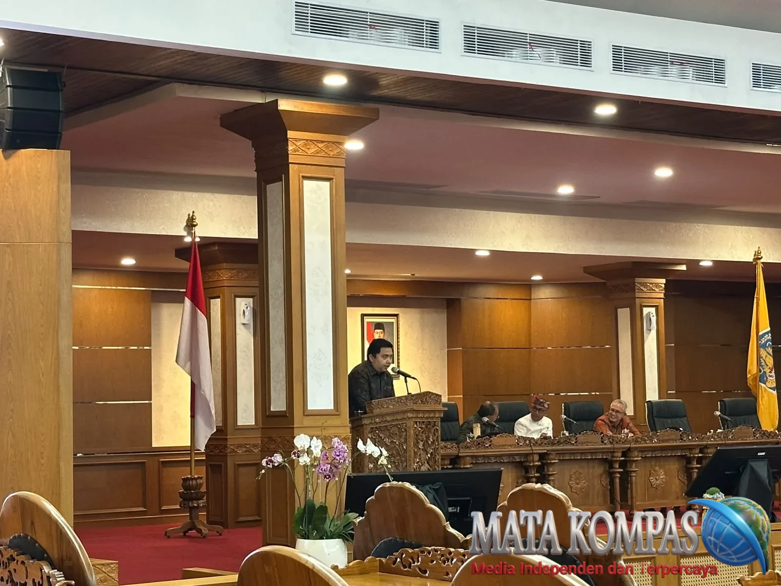 Fraksi Demokrat-NasDem Soroti PAD, Belanja Modal hingga Ancaman Kriminalitas Internasional