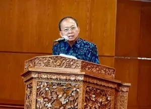 Gubernur Koster Ingatkan Bali Butuh Investasi Tapi Wajib Taat Tata Ruang dan Perizinan