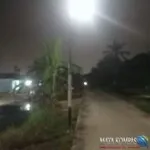 Miris, Warga  Rimbun Jaya Lubuk Gaung Patungan Beli 9 Tiang Penerangan Jalan, Tanpa Bantuan Pemerintah