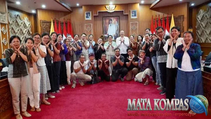 Jelang Kriyanusa 2026, Ny. Putri Koster Tekankan IKM Bali: Kreatif Boleh, Menjiplak Jangan.