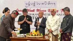Giri Prasta: Bali Boleh Maju, Tapi Jangan Kehilangan Akar Adat dan Budaya.