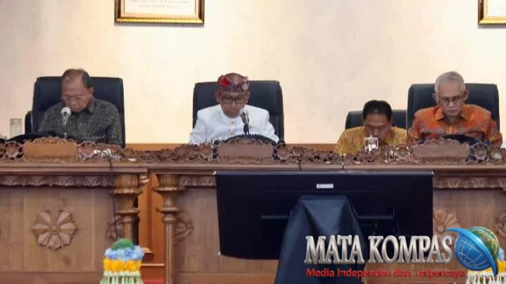 Gubernur Bali Apresiasi Jawaban Fraksi DPRD, Siap Kolaborasi Sempurnakan Perubahan APBD 2026.