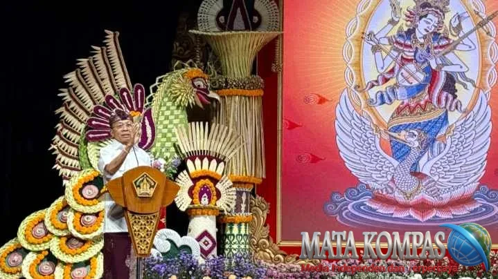 Gubernur Koster: Masa Depan Ajeg Bali Ada di Tangan Generasi Muda.