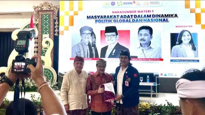 Bahas UMP Tanpa Buruh: DPRD Bali Dinilai Abaikan Partisipasi Bermakna dan Aspek Keadilan.