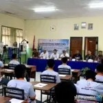 PLN Dorong Kompetensi Energi Terbarukan, Siswa dan Guru SMKN 2 Kupang Ikuti Sertifikasi PLTS