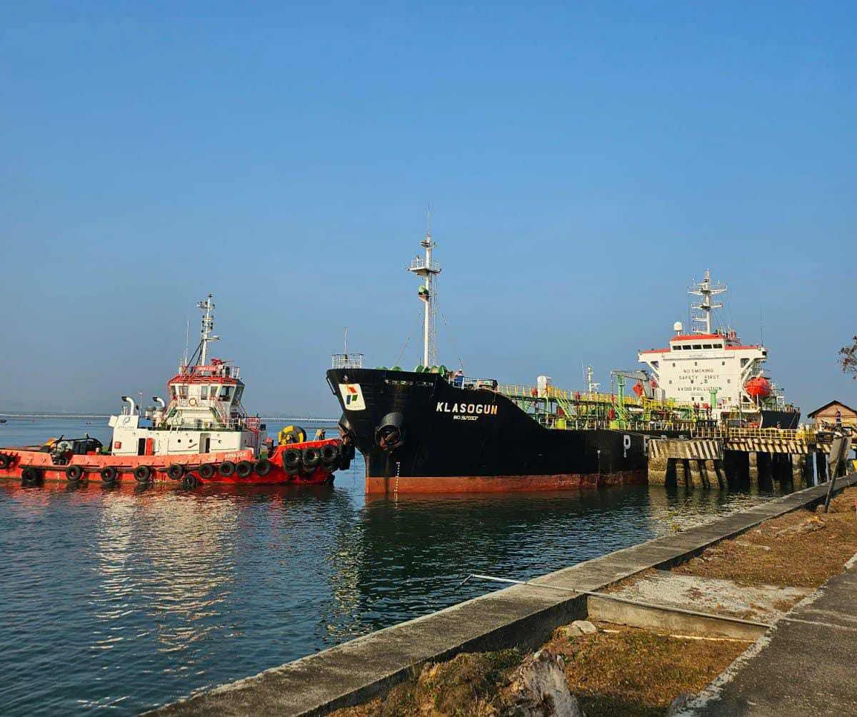 Kapal BBM Tiba di Pesanggaran, Pertamina Optimalkan Suplai 24 Jam Percepat Pemulihan BBM Bali