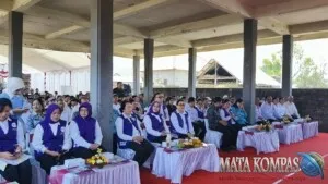 Perkuat Posyandu 6 SPM, Putri Koster dan Plt. Sekum Posyandu Pusat Letakkan Batu Pertama Sanitasi Komunal di Songan A