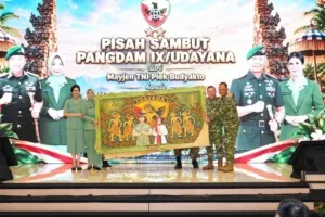 Estafet Kepemimpinan Kodam IX/Udayana, dari Mayjen TNI Piek Budyakto kepada Mayjen TNI Made Putra Widiastawa