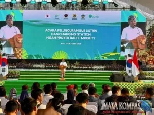 Bikin Bali Percepat Transisi Energi Bersih, Gubernur Koster Luncurkan 11 Bus Listrik Trans Sarbagita dan Charging Station