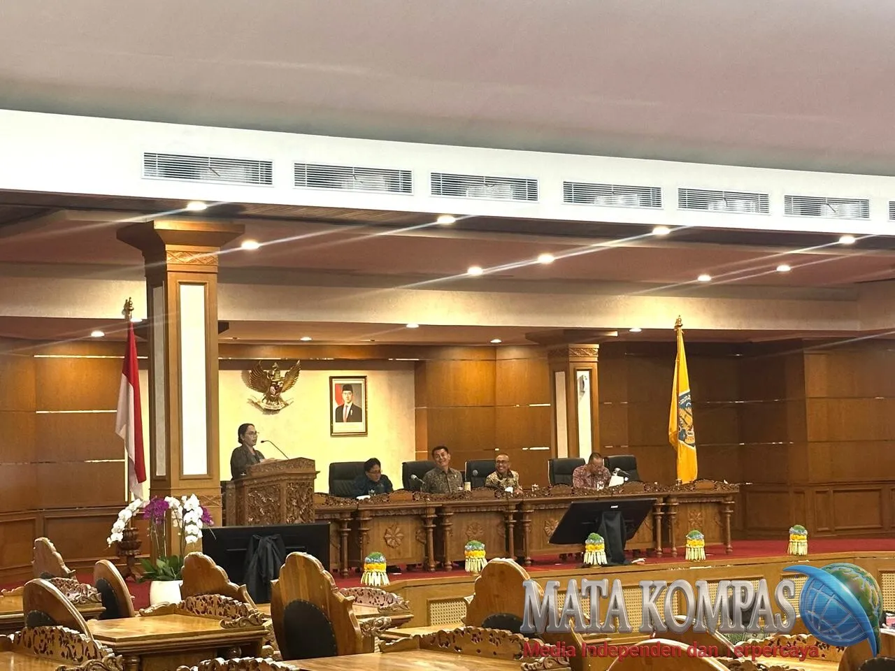 Fraksi PDI Perjuangan DPRD Bali Soroti RAPBD 2027: PAD Rp4,5 Triliun, Belanja Modal Rp337 Miliar