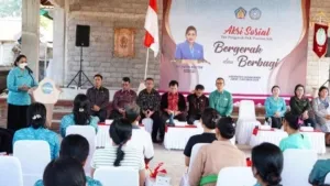 Bertajuk “Bergerak dan Berbagi” TP PKK Provinsi Bali Menggelar Aksi Sosial  Sasar Tiga Desa di Karangasem
