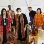 Journey Of Wastra, Putri Koster: Perlindungan Endek Bali Harus Dilakukan Dari Hulu Hingga Hilir