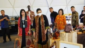 Journey Of Wastra, Putri Koster: Perlindungan Endek Bali Harus Dilakukan Dari Hulu Hingga Hilir