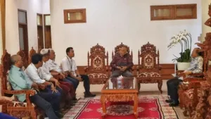 Pastikan BBM Bali Normal, Gubernur Koster Panggil Pertamina dan Hiswana Migas Atasi BBM Langka